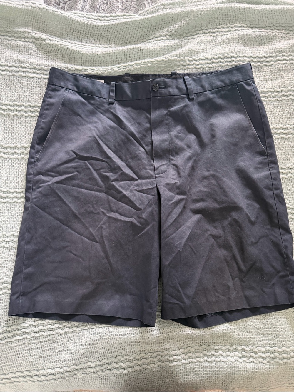 John W. Nordstrom Men's Flat-Front Shorts in Blue